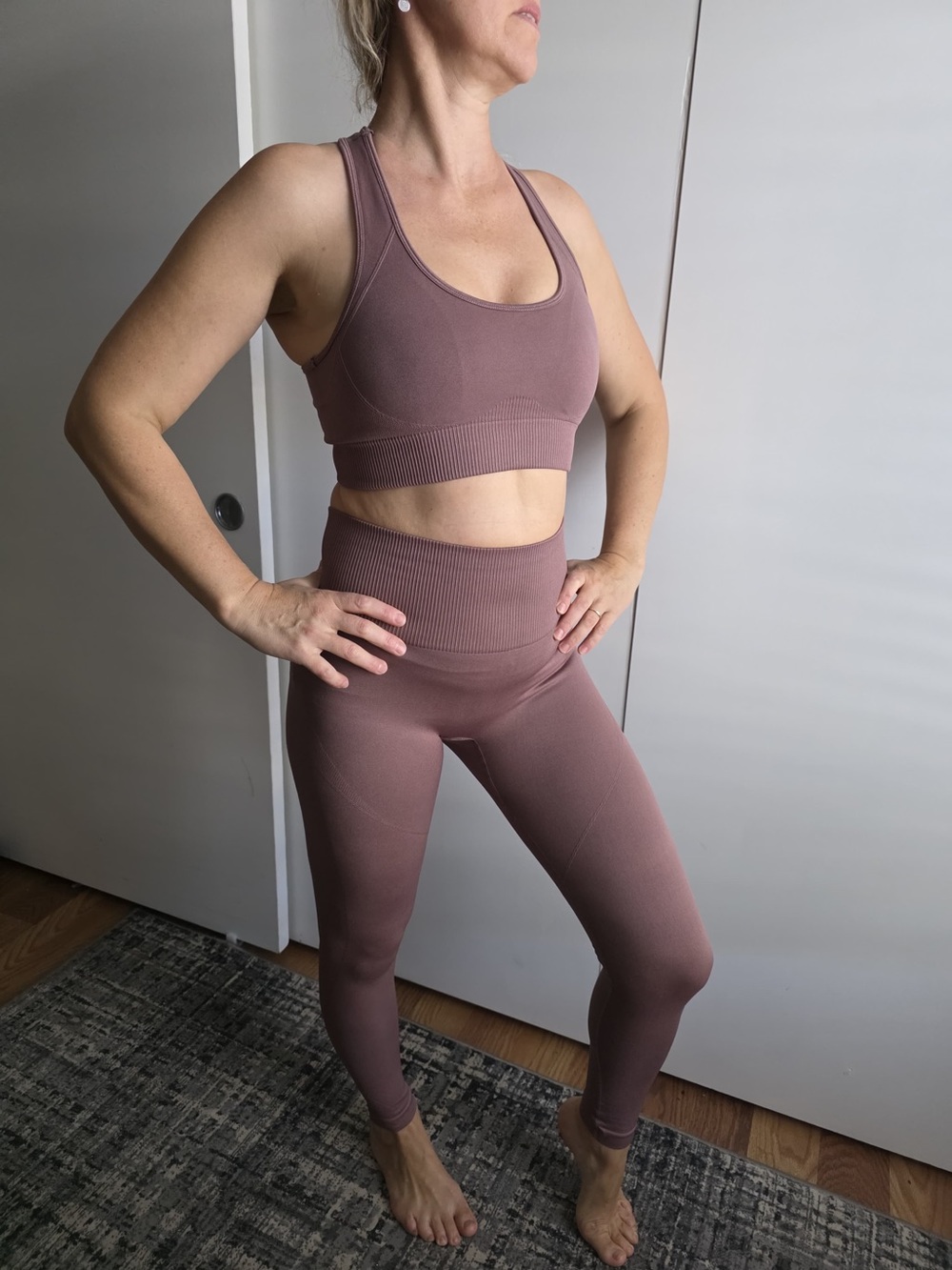 High-Rise Mauve Leggings for Women - Everyday Stretch
